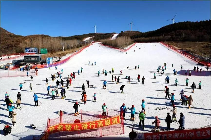 齐齐哈尔碾子山小城不大风景如画
